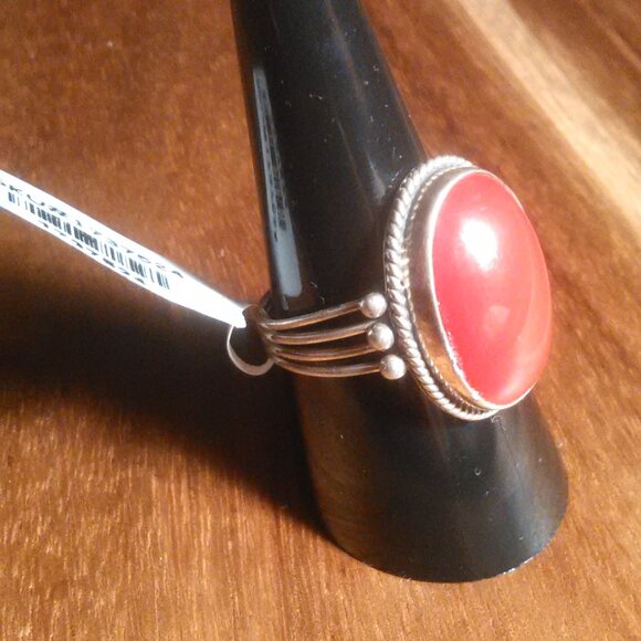 Red Coral Sterling Silver Ring (Size 9) - Picture 7 of 10